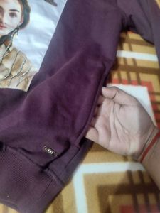 Maroon Graphic Print Sweatshirt
