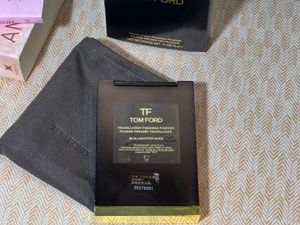 Tom Ford Translucent Finishing Powder – 01 Alabast