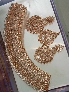 Elegant Rhinestone &amp; Gold-tone Jewelry Set