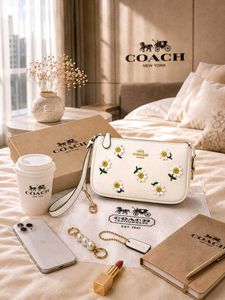 COACH NOLITA DAISY APPLIQUE BAG,  WD BOX