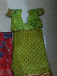 Beautiful Red &amp; Green Saree