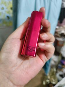 Vibin Nykaa Ultra Silk Hydrating Lipstick