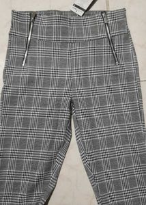 Plaid Zipper Detail Treggings