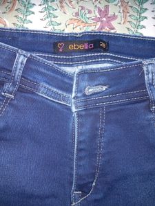 Women's 3/4th Denim Capri