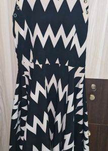 Chic Black &amp; White Dress