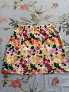 Light Green Tank Top &amp; Floral Skirt Set