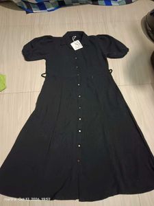 Chic Black Button-Up Midi Dress