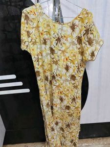 Floral Print Short Sleeve Top