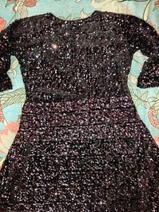 Sparkling Black Sequined V-Neck Dress