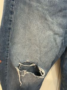 westside waist 32- Trendy Ripped Blue Denim Jeans