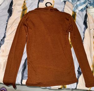 Long Sleeve Collared Top
