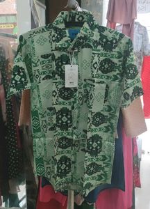 Patterned Green Shirt