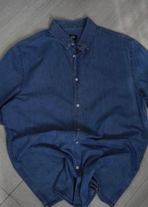 H&amp;M Men's Blue Denim Short Sleeve Shirt
