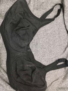 Comfortable Black Sports Bra