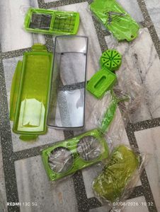 Multi-Purpose Vegetable Chopper Set