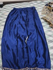 Elegant Blue Embroidered Kurta