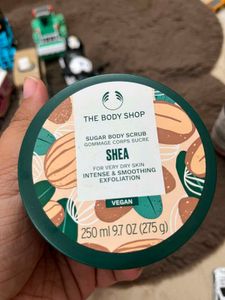 The Body Shop Shea Sugar  Scr