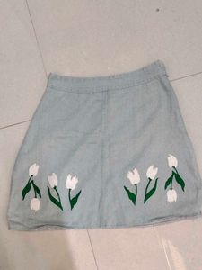 Light Wash Denim Skirt with Tulip Print