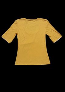 Zara Beautiful Ti Shirt