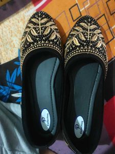 Black Jutti Flats with Gold Embroidery