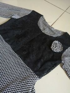 *Black White Checkered Lace Yoke Midi Dress with W