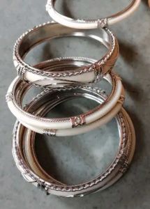 Elegant White &amp; Silver Bangles Set