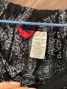 Elegant Black &amp; Yellow Printed Palazzos