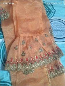 🧡Unstichchid Embroidered pakistani suite🧡