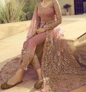 Pakistani Three Pieces Dress