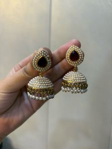 Golden Elegant Jhumka Earrings