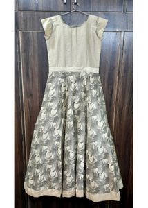 Chanderi Silk Gown With Dupatta