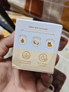 Mother Sparsh Milky Soft Baby Butter