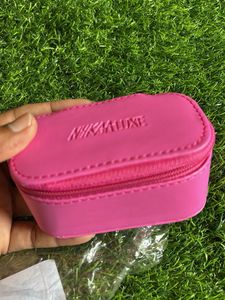 Nykaa Luxe Hot Pink Mini Vanity