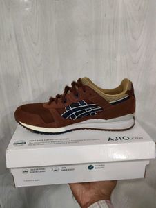 ASICS Gel-Lyte III og Sneakers UK8