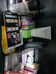Selling Mac, Pixi, Huda, Cosrx, Kay beauty
