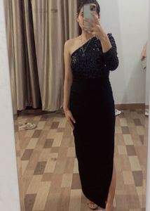 Black Off Shoulder Dress🥵