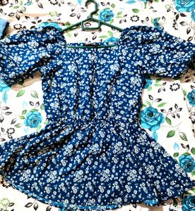 Floral Print Square Neck Top