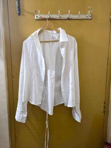 Chic White Long Sleeve Button-Up Shirt