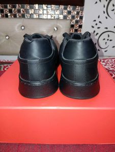 ZARA MEN'S All black sneakers