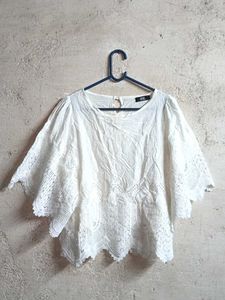 White Lace Trim Cropped Top
