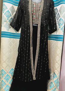 Elegant Black Kurta Set with Embellishments
