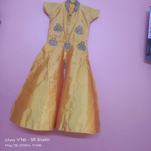 Yellow 🟡 Colour Gown For Kids 12,14 Years