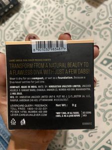 Lakme Unreal Dual Cover Pressed Powder