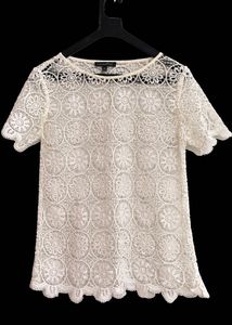 Bannana Republic White Lace Short Sleeve Top