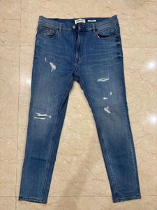 [New]Pull & Bear Ripped Jeans