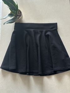 Black Skirt