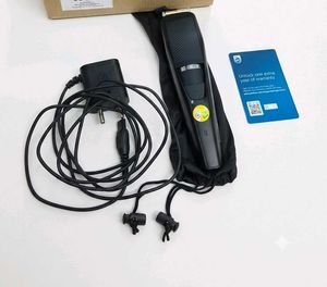 Philips trimmer - Black NEVER used men..