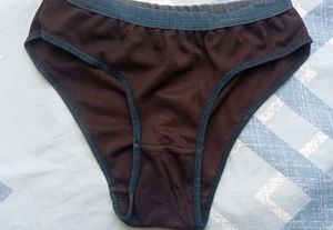 3 bottom wear