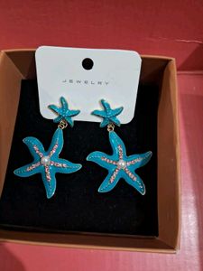 very cute and artistic starfish 💫 earrings
