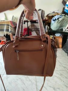Leather Handbag / Sling Bag